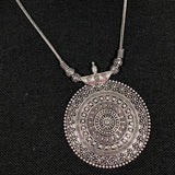 Round Style Antique Pendant Necklace For Girls - Silver Antique